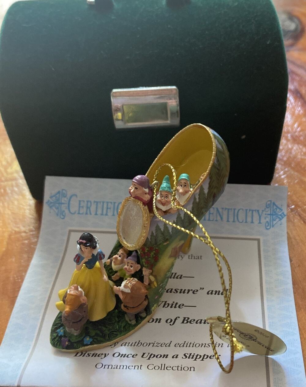 Disney Bradford ONCE UPON A SLIPPER Snow White Shoe Ornaments NIB With COA